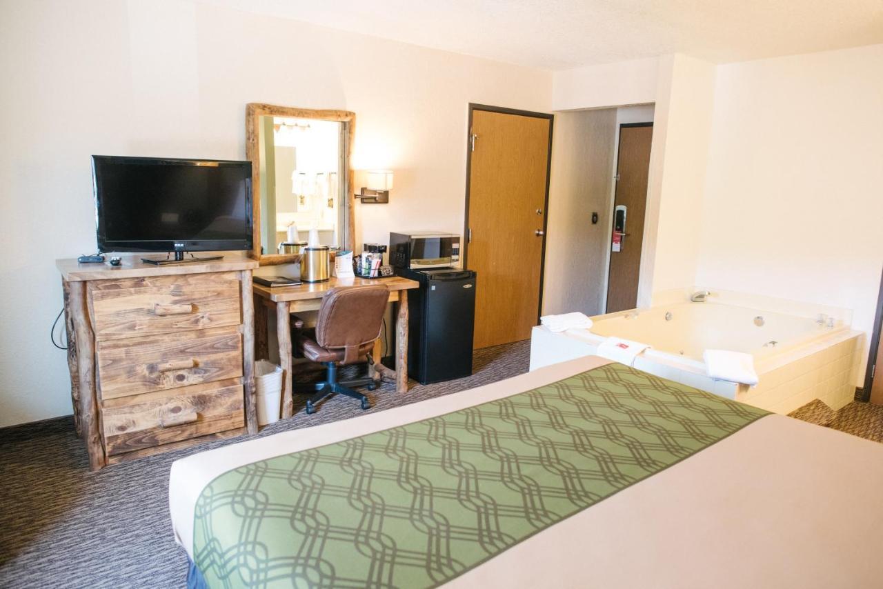 Econo Lodge, Downtown Custer Near Custer State Park And Mt Rushmore Buitenkant foto