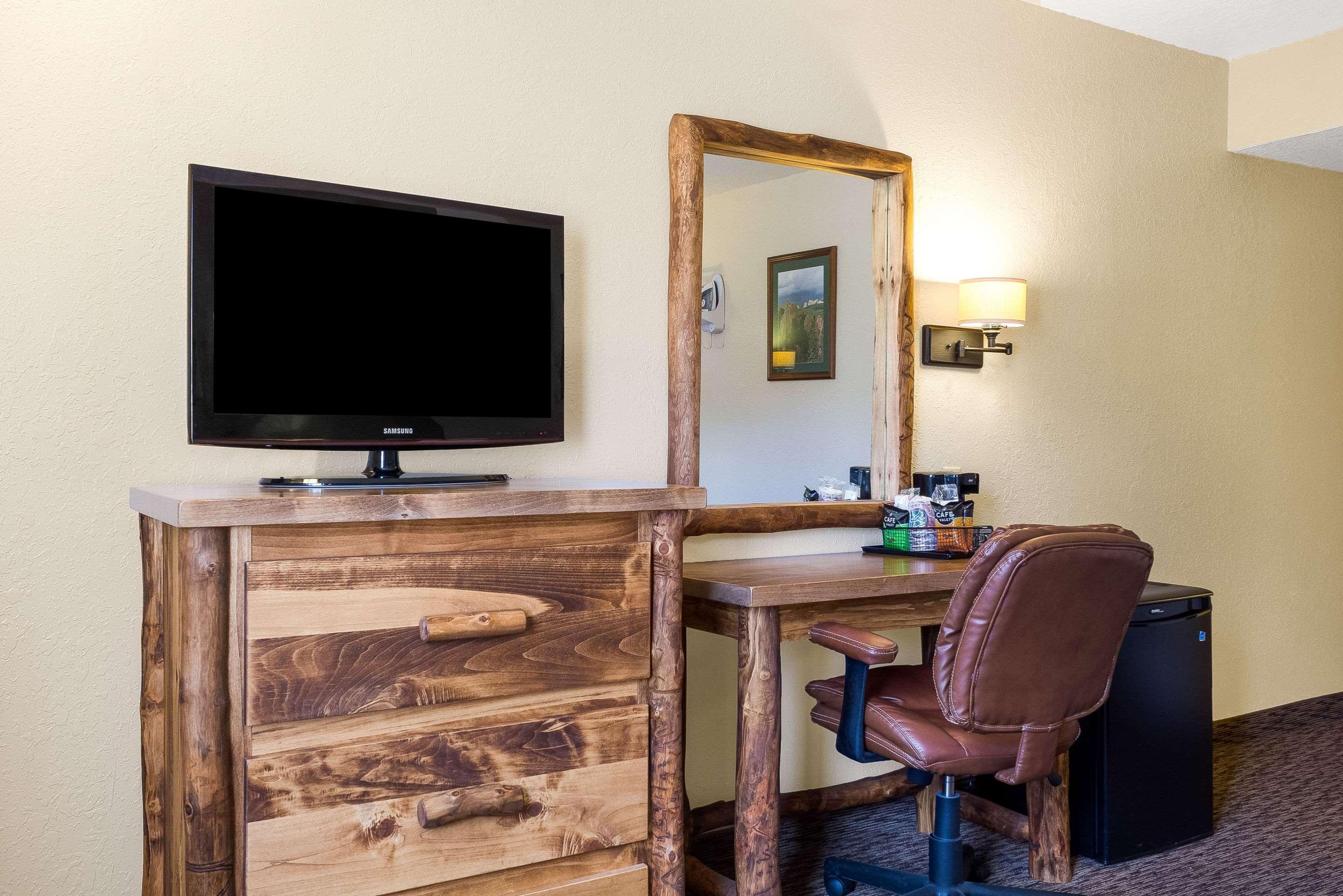 Econo Lodge, Downtown Custer Near Custer State Park And Mt Rushmore Buitenkant foto