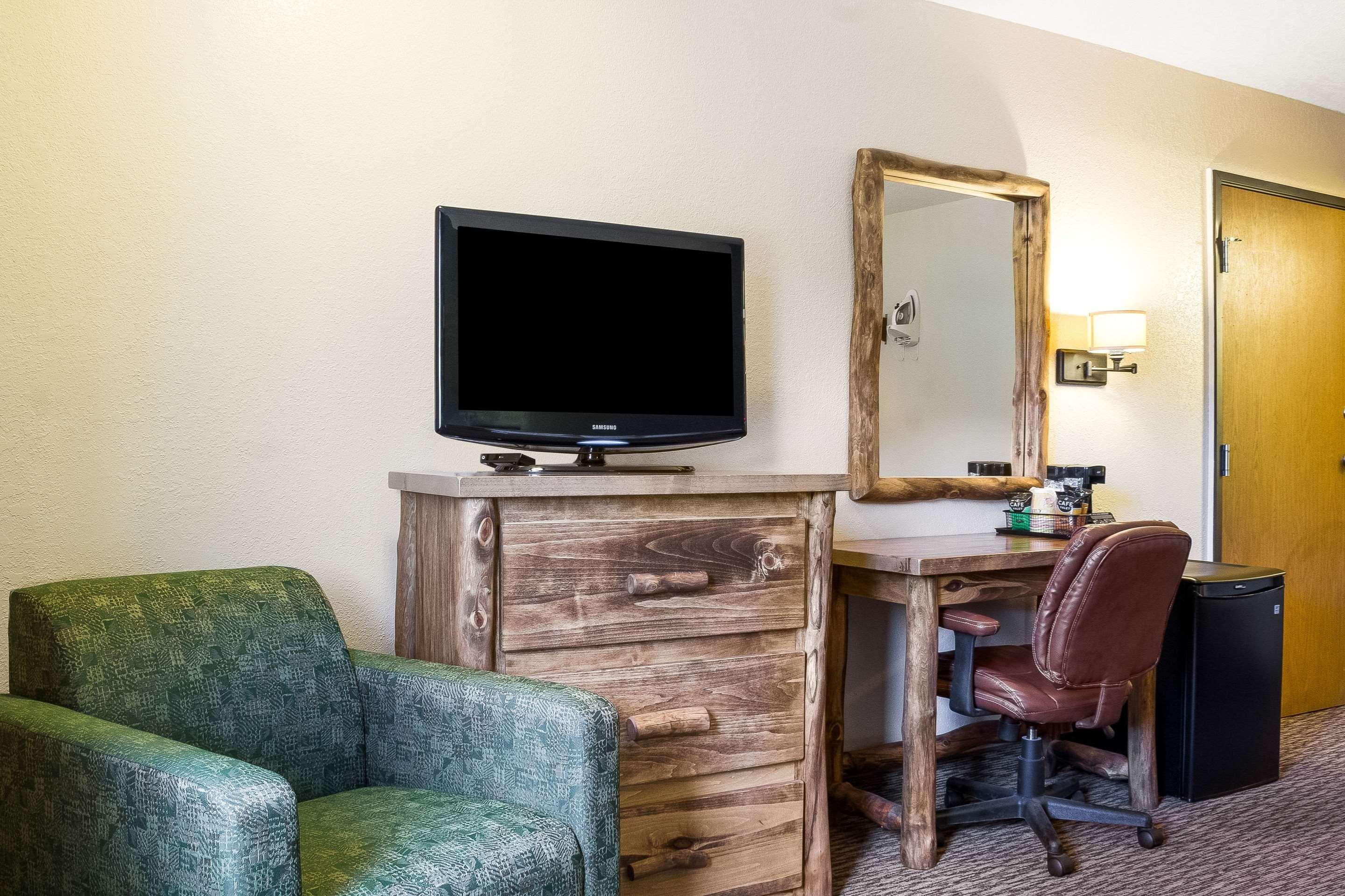 Econo Lodge, Downtown Custer Near Custer State Park And Mt Rushmore Buitenkant foto