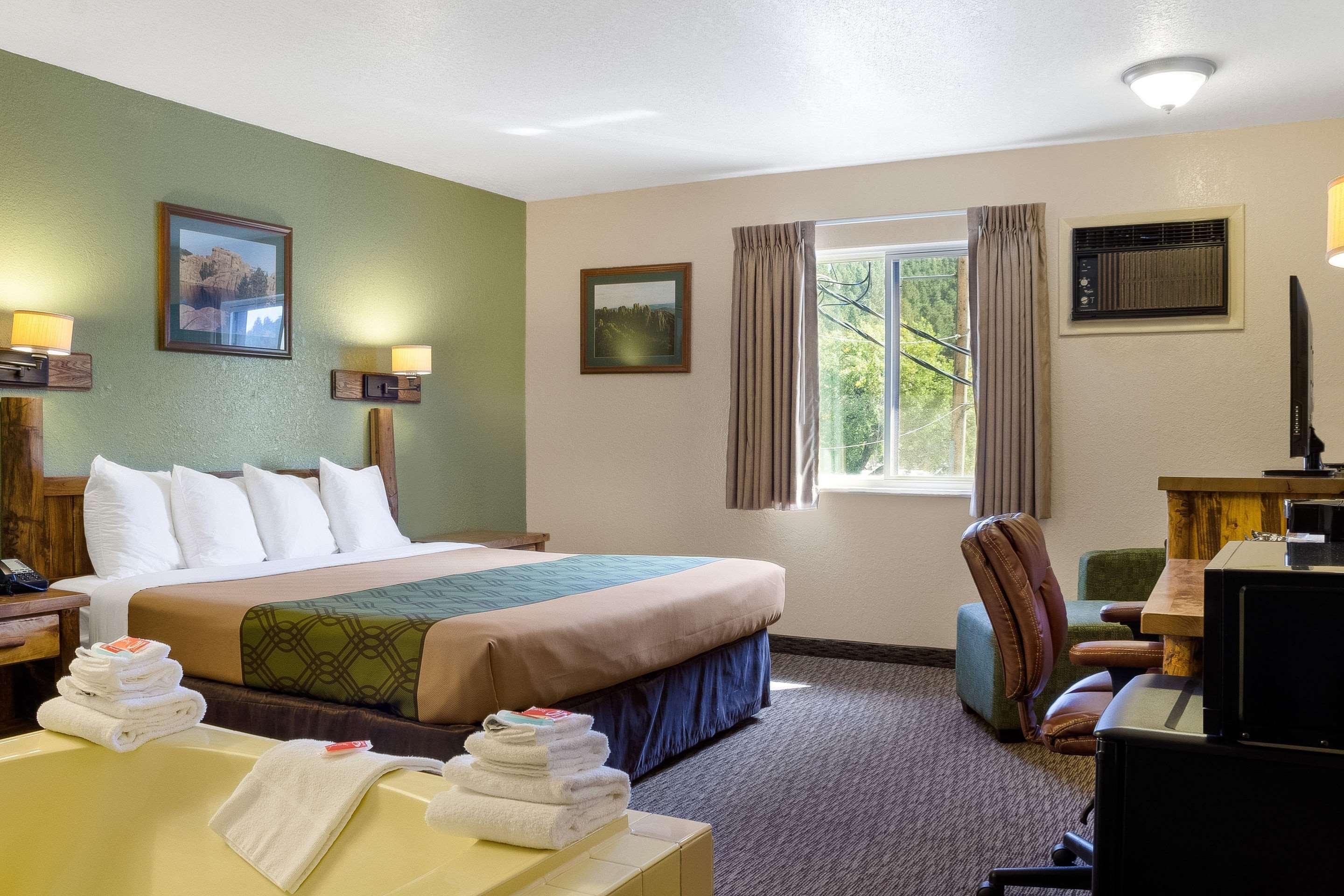 Econo Lodge, Downtown Custer Near Custer State Park And Mt Rushmore Buitenkant foto
